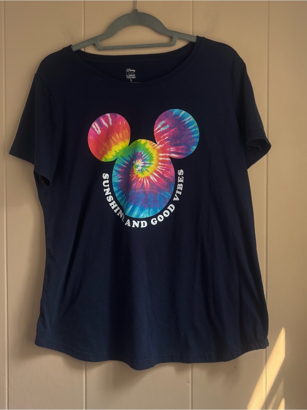 Disney Mickey Mouse Tie-Dye "Sunshine and Good Vibes" Graphic T-Shirt Size Large